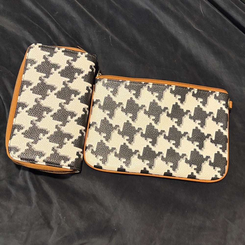 Thirty-One Black and White Houndstooth Bag Set